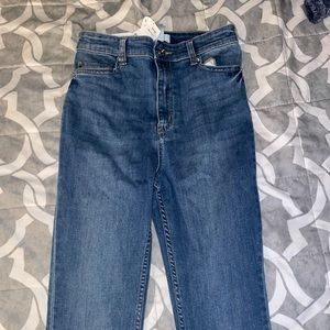 New jeans high waisted